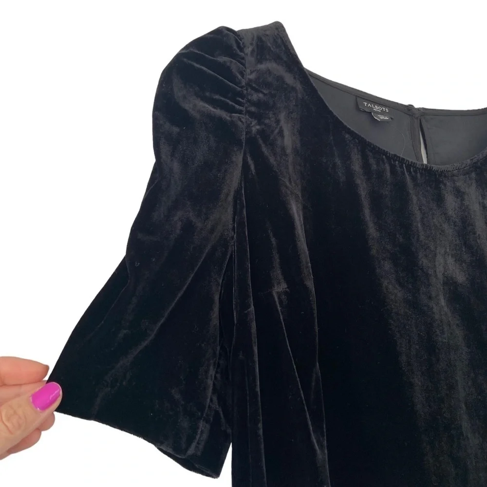 Talbots Women's Black Velour Blouse Top Ruched Short Sleeves Button Back PM NWT - Picture 2 of 14